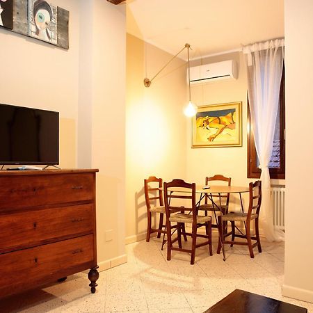 Saint Charles Apartment Μπολόνια Εξωτερικό φωτογραφία