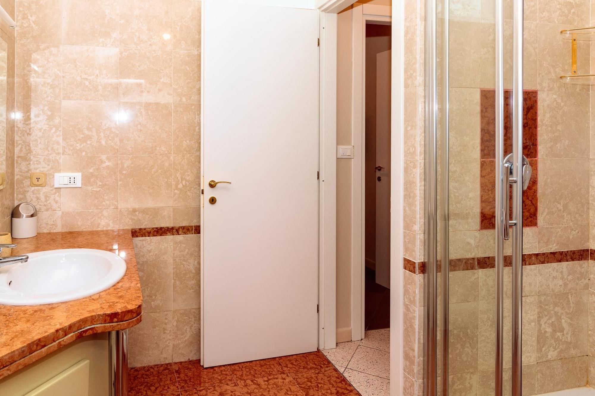 Saint Charles Apartment Μπολόνια Εξωτερικό φωτογραφία